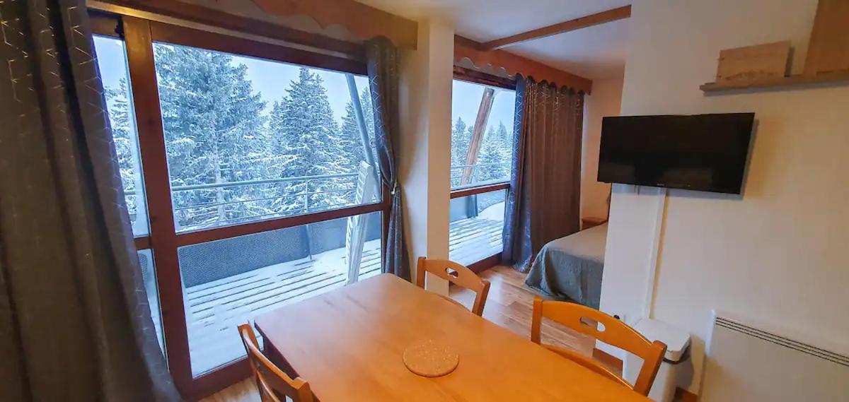 Appartement 3 Etoiles Au Pied Des Pistes Avec Balcon Ete 샴루스 외부 사진